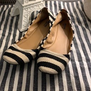 Flats Mossimo Size 7 Gently used